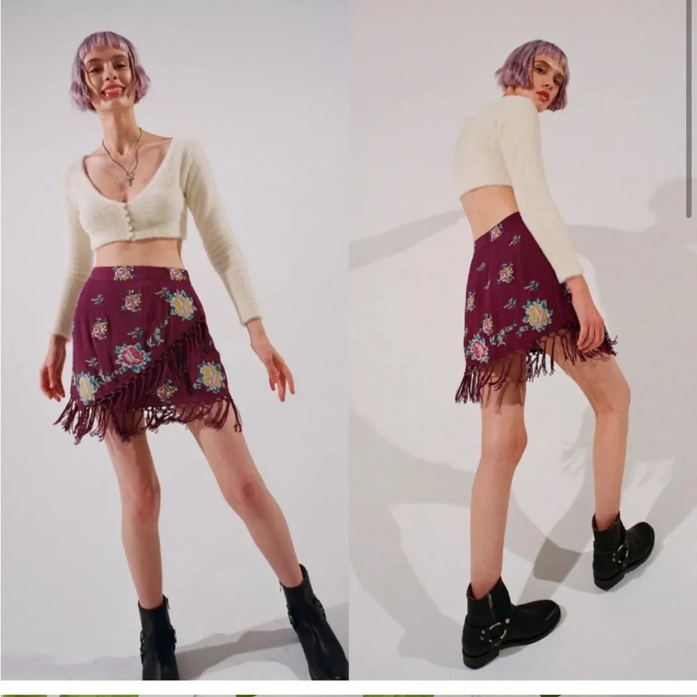 UO floral fringe skirt - Picture 2 of 4